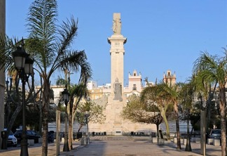 Plaza de España em Cádiz