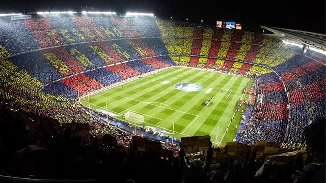 Assistir a um jogo no Camp Nou