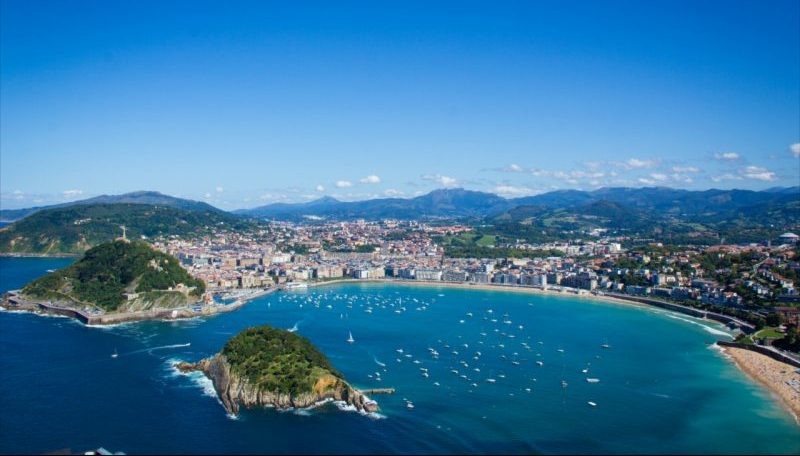 Vista da cidade de San Sebastián
