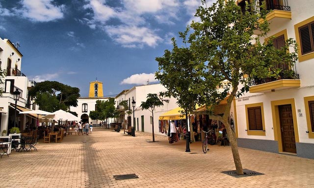 Cidade de Santa Gertrudis em Ibiza