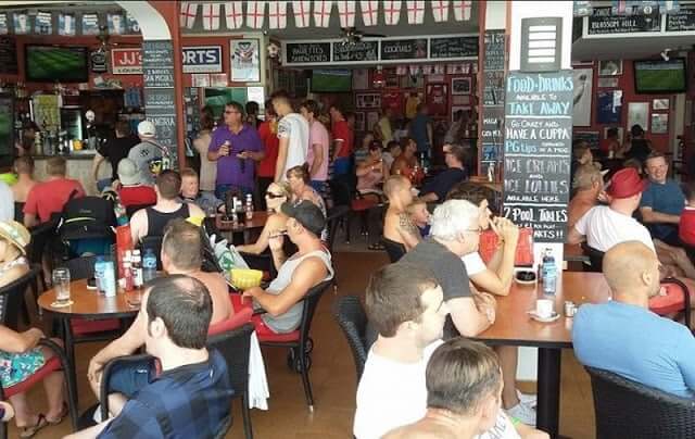 Bar JJ's Sports Lounge em Maiorca
