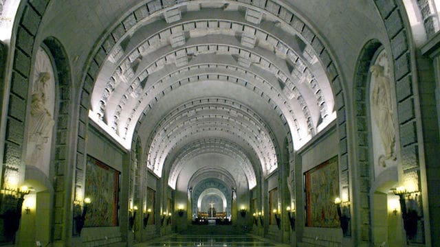 Interior da Basílica Valle de los Caídos