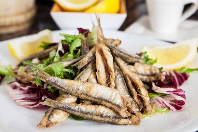 Comidas, refeições e restaurantes em Málaga - peixe frito