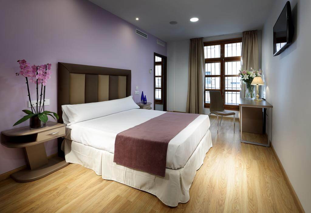 Hotel Exe Triunfo em Granada - quarto