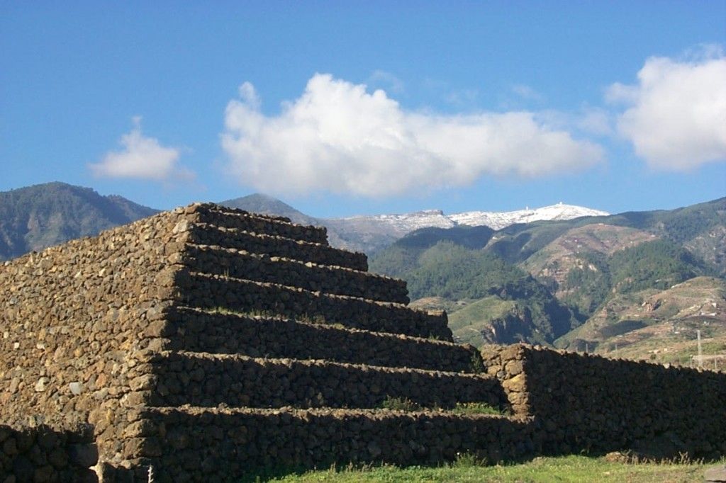 Paisagem da Pirâmide de Guimar em Tenerife