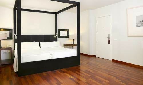 Hotel Banys Orientals em Barcelona - quarto