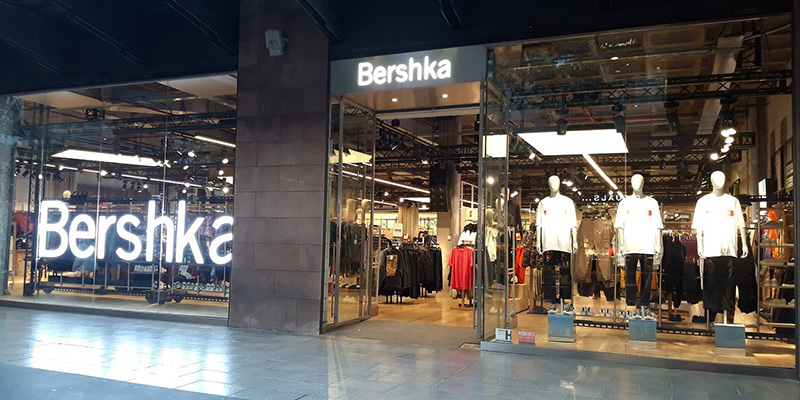 Loja Bershka no La Maquinista Shopping em Barcelona