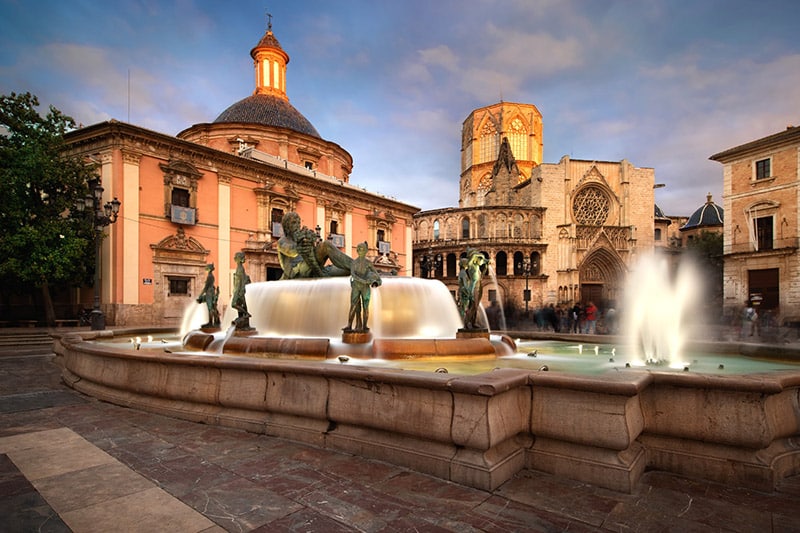 Praça de la Virgen em Valência