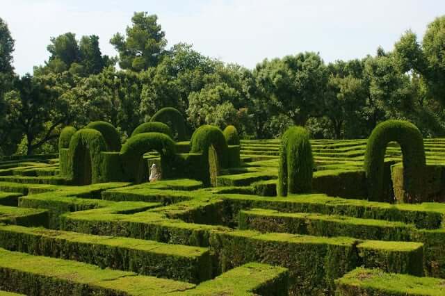 Jardim em Labirinto em Barcelona