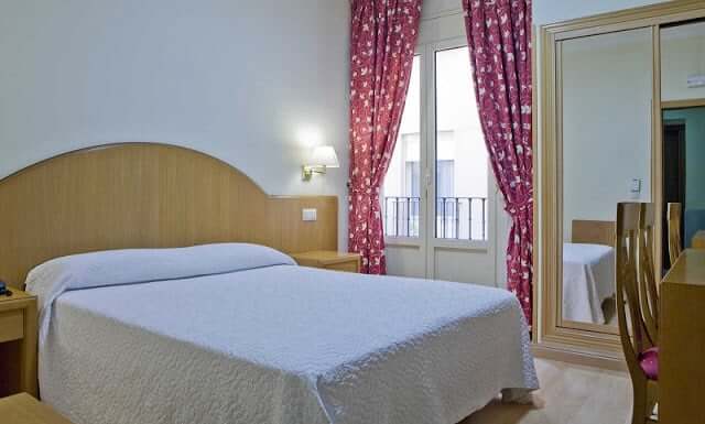 Hotel Europa em Madri - quarto