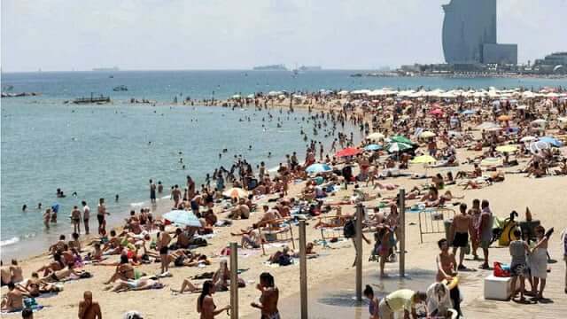Agosto em Barcelona - alta temporada nas praias