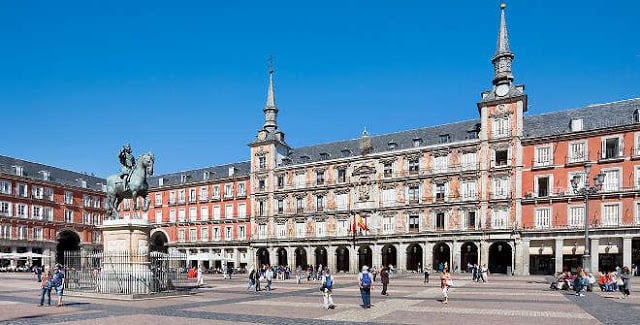 Bairro Asturias em Madri - Plaza Mayor