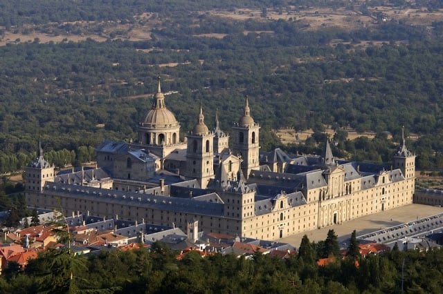 Vista aérea de todo o complexo do Escorial