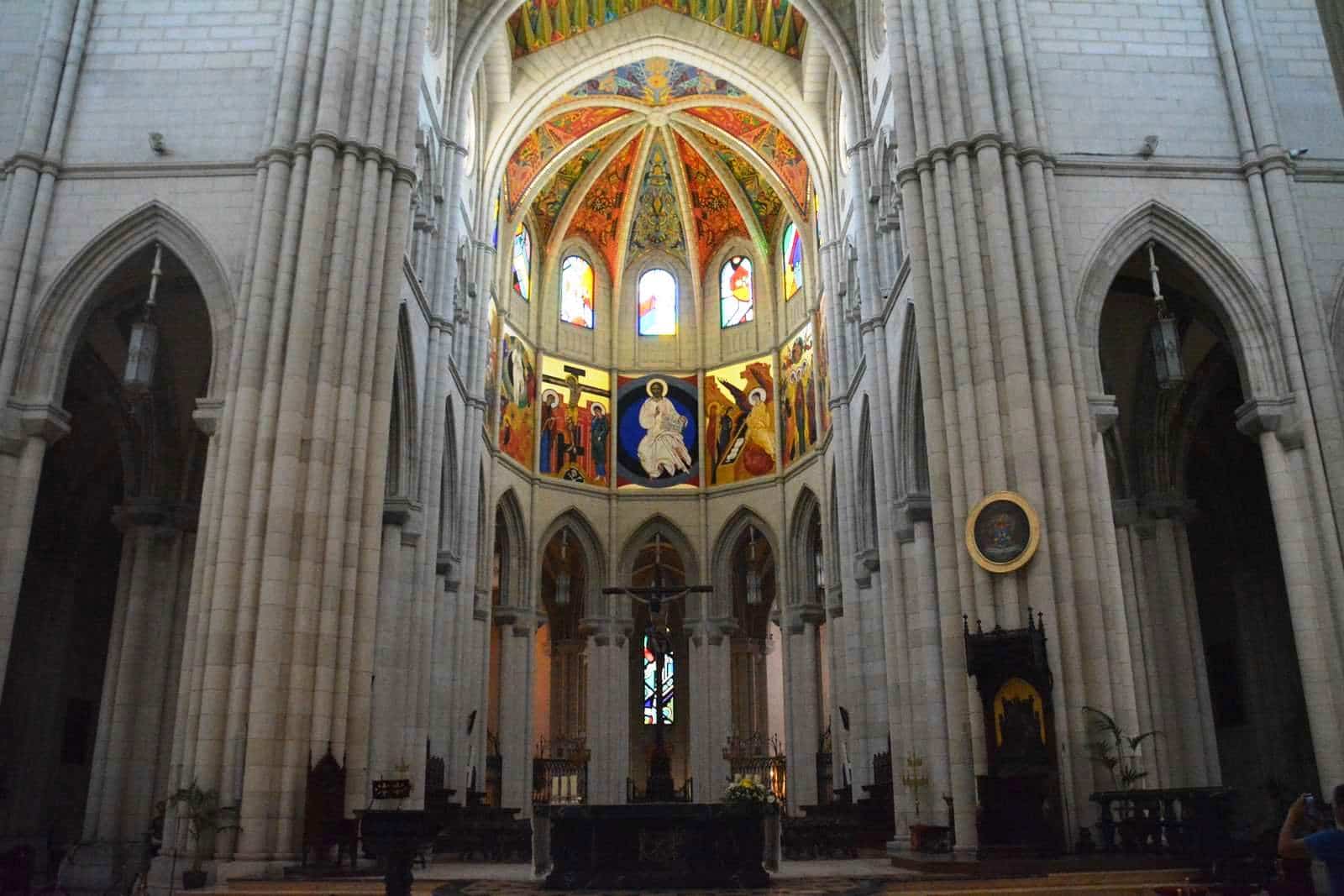 Catedral de Almudena - interior