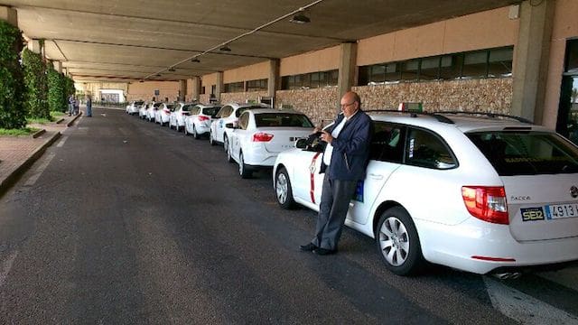 Táxi do aeroporto ao centro de Menorca