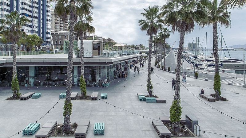 Área comercial - Muelle 1 - em Málaga