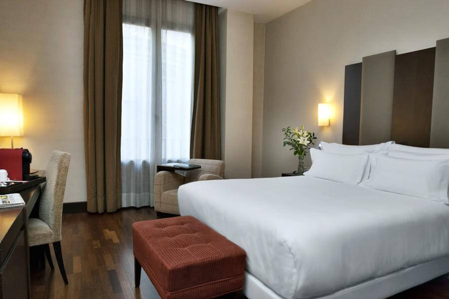 Hotel NH Collection Victoria em Granada - quarto