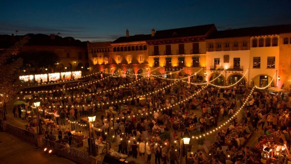 Poble Espanyol à noite