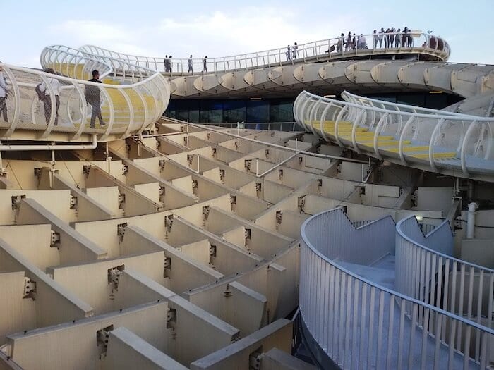 Passarelas do Metropol Parasol em Sevilha