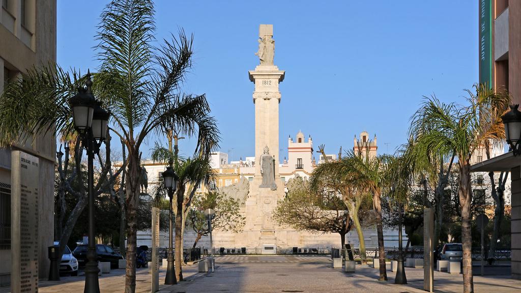 Plaza de España em Cádiz