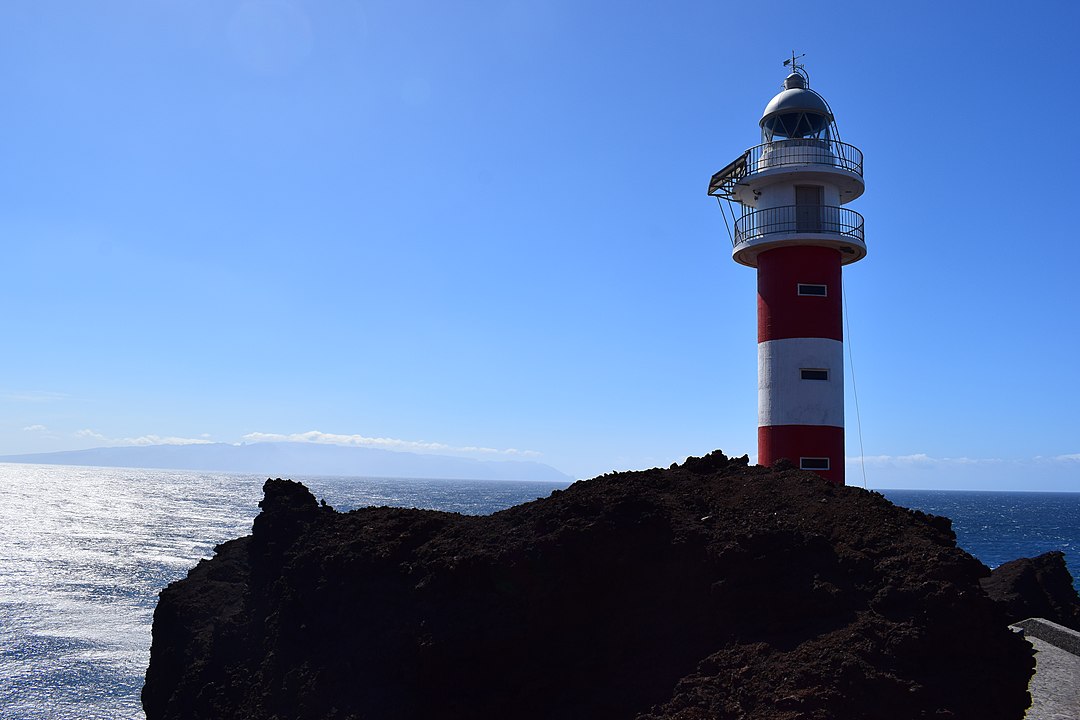 Farol de Punta de Teno