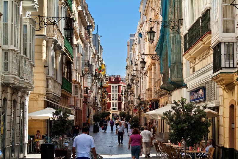 Calle Ancha