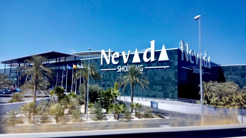 Centro Comercial Nevada