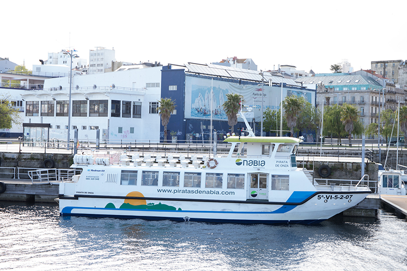 Embarcação da Empresa Naviera Nabia em Vigo