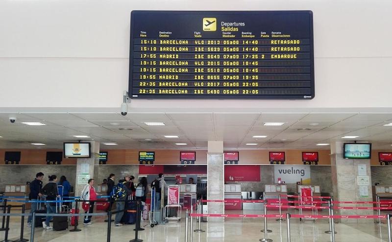 Embarque Aeroporto Granada-Jaen